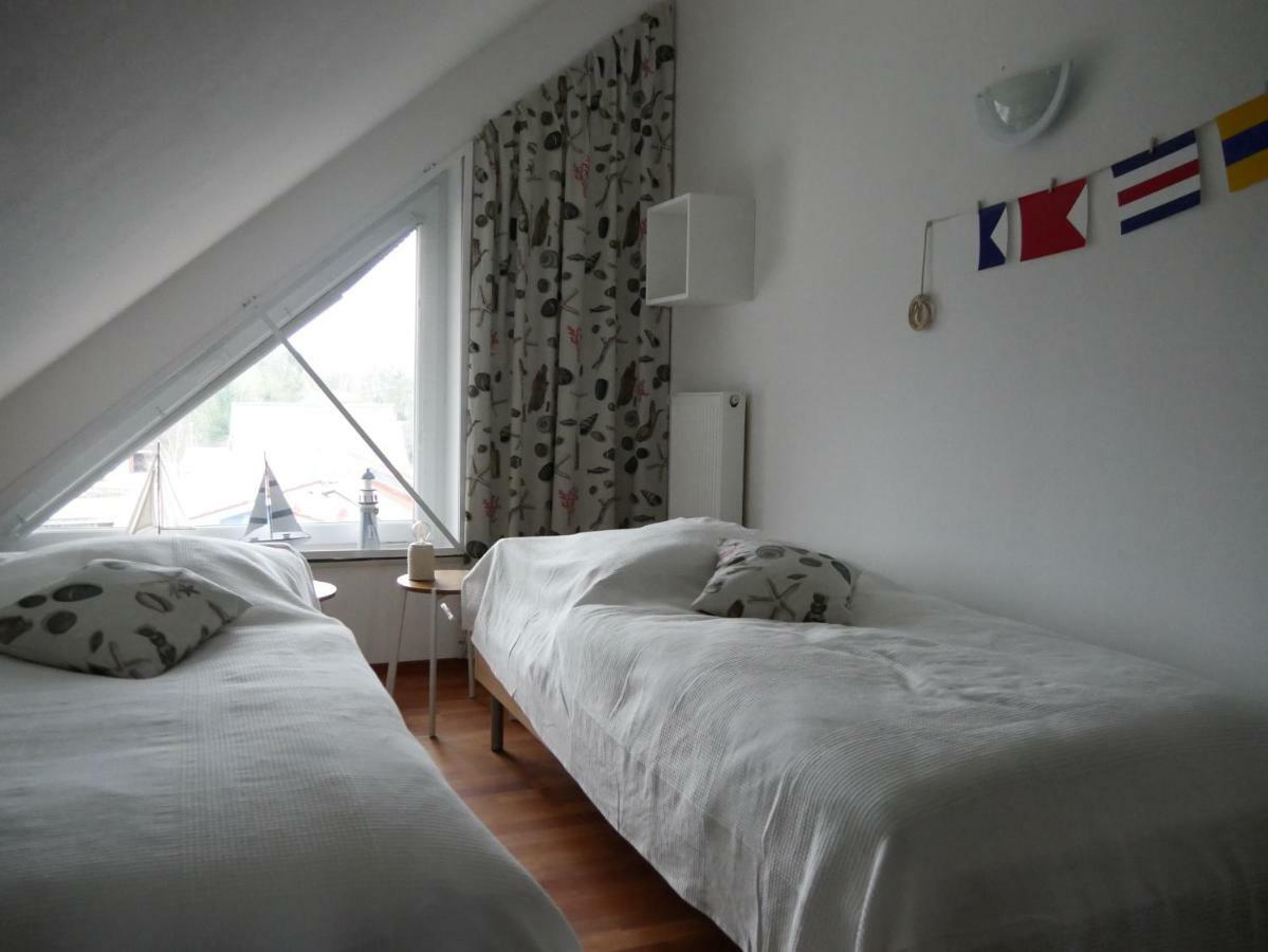 Kaeptn'S Koje Apartment Weener Bagian luar foto